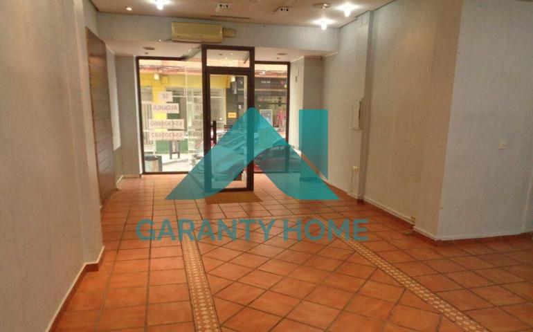Se alquila local comercial en zona CENTRO photo 0