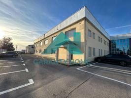 SE VENDE ESPECTACULAR NAVE INDUSTRIAL EN CAPELLANÍAS, CÁCERES 🏭✨ photo 0