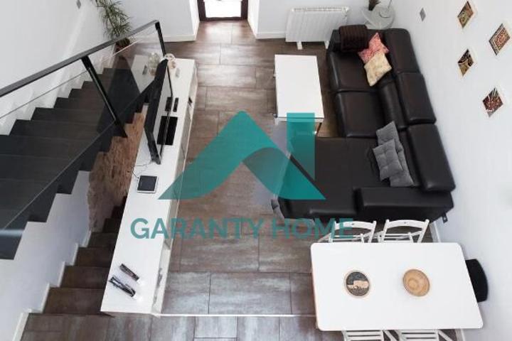 SE VENDE CASA EN LA PARTE ANTIGUA photo 0