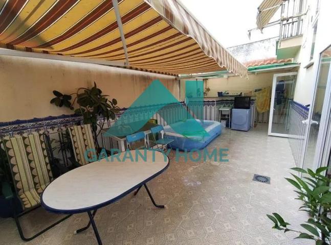 SE VENDE CASA EN PLAZA ITALIA photo 0