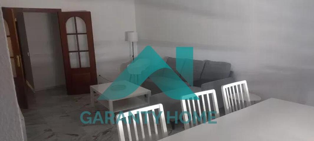 ¡AMPLIO PISO AMUEBLADO EN ZONA CÁNOVAS! 🏙️✨ photo 0