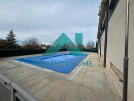 ¡SE VENDE APARTAMENTO CON PISCINA EN ZONA MACONDO, CÁCERES! 🏡✨ photo 0