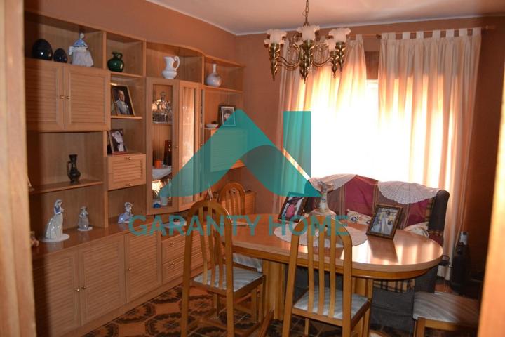¡SE VENDE PISO EN CERVANTES, CÁCERES! 🏡✨ photo 0
