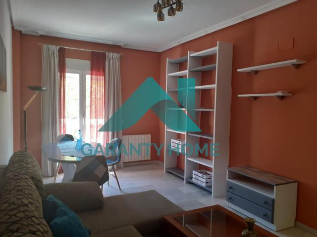 ¡SE ALQUILA APARTAMENTO AMUEBLADO EN ZONA RUTA DE LA PLATA, CÁCERES! 🏡✨ photo 0
