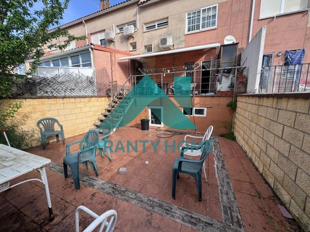 SE VENDE CASA ADOSADA EN LA CAÑADA, CÁCERES photo 0
