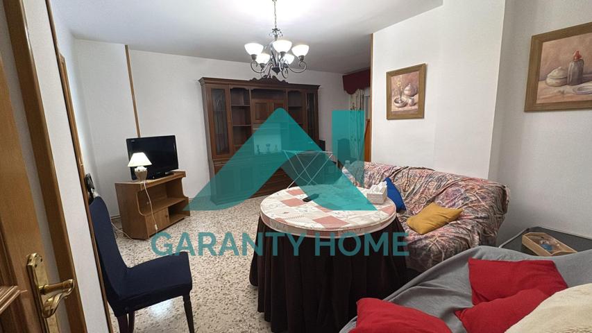 🏡 DOS HABITACIONES LIBRES EN PISO DE ESTUDIANTES – ZONA PERÚ, CÁCERES photo 0