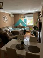 🏡 SE VENDE ADOSADO EN RESIDENCIAL GREDOS – CÁCERES photo 0