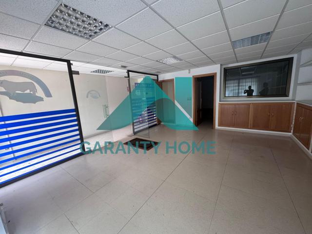 📍 SE ALQUILA DESPACHO CON OFICINAS INDEPENDIENTES EN ZONA VIRGEN DE GUADALUPE 🏢 photo 0