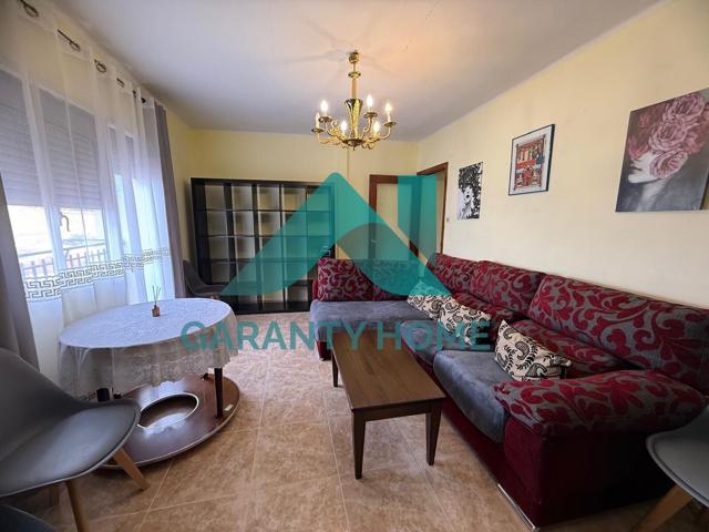 📍SE ALQUILA PISO PARA ESTUDIANTES EN PLENO CENTRO, AMUEBLADO Y CON TERRAZA 🎓🏡 photo 0