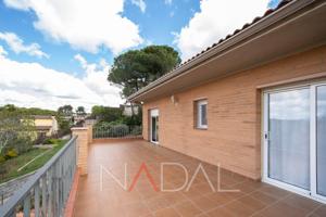 MAGNIFICA CASA EN SANTEUGINI ( CASTELLBISBAL) photo 0