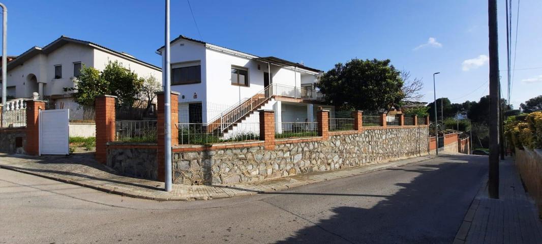 PRECIOSA CASA EN CAN CAMPANYA - CASTELLBISBAL photo 0