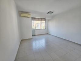 PISO CÉNTRICO EN MARTORELL photo 0