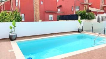 Moderna vivienda unifamiliar con piscina privada photo 0