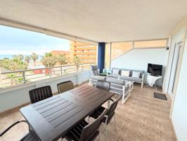 Preciosa vivienda 1ªlínea de mar para entrar a vivir en una excelente urbanización en Tavernes Playa photo 0