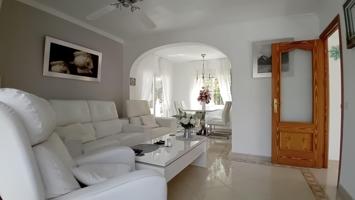 CHALET INDEPENDIENTE EN PANORAMA photo 0