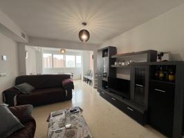 PISO DE 4 HABITACIONES EN BENIDORM-LA CALA photo 0