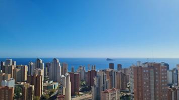 Exclusivo Piso en Benidorm con Espectaculares Vistas al Mar photo 0