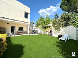 Chalet de lujo en Los Peñascales con vistas al lago | En venta | ABA Expertos Inmobiliarios photo 0