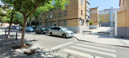 Piso En venta en Zaragoza photo 0