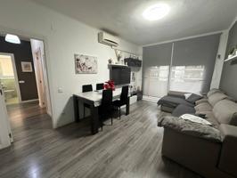 Piso en venta en Eixample-Sant Oleguer photo 0