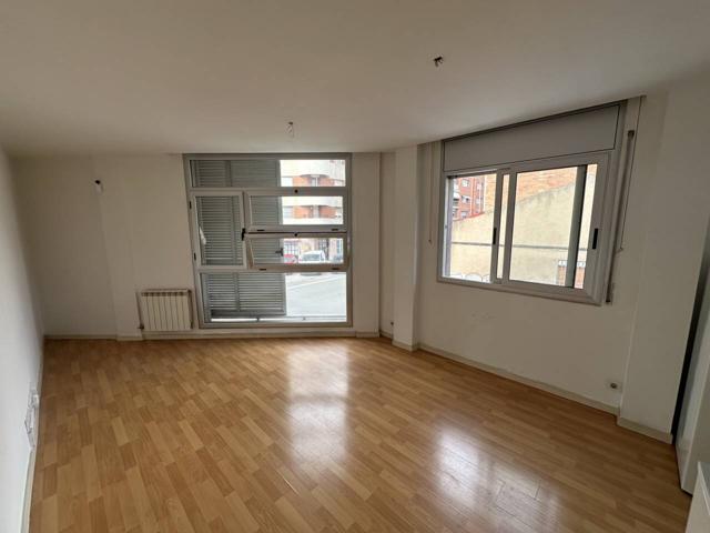 Encantador piso a la Venta en Gracia-Sabadell photo 0