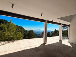 Casa en venta en Castellar del Vallès photo 0