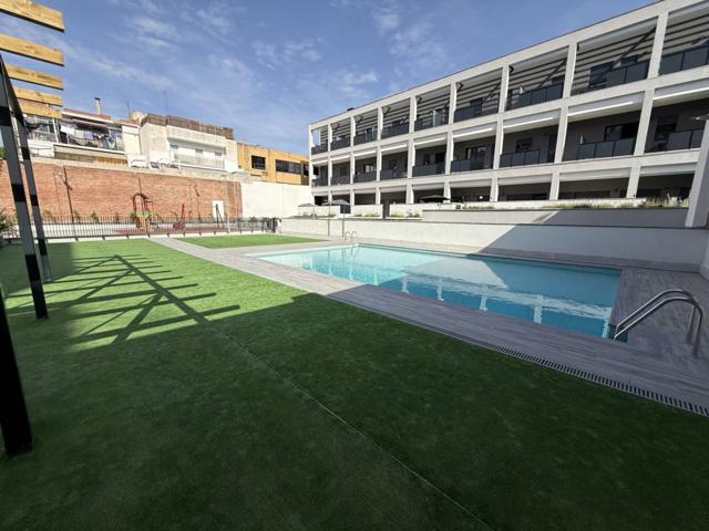 Estrena piso con terraza y zonas premium en C- Ferran de Blanes! photo 0