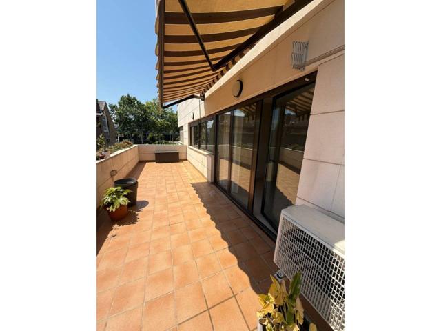 Vivienda con terraza y sol todo el día en zona privilegiada de Sabadell photo 0