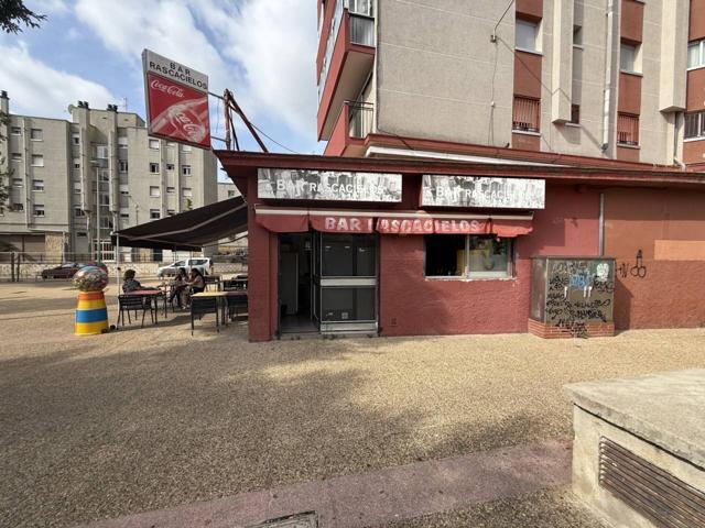 Local en venta en Els Merinals photo 0