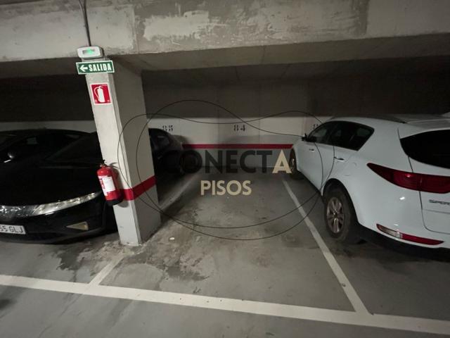 Parking En alquiler en Pamplona - Iruña photo 0