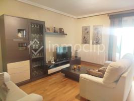Villa En venta en Villamayor photo 0