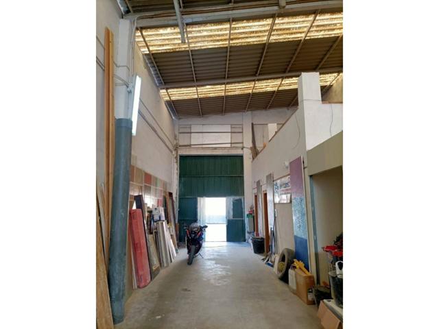 NAVE INDUSTRIAL EN CHAUCHINA photo 0
