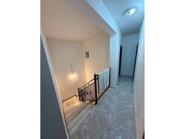 Se vende amplia vivienda en la localidad de Láchar photo 0