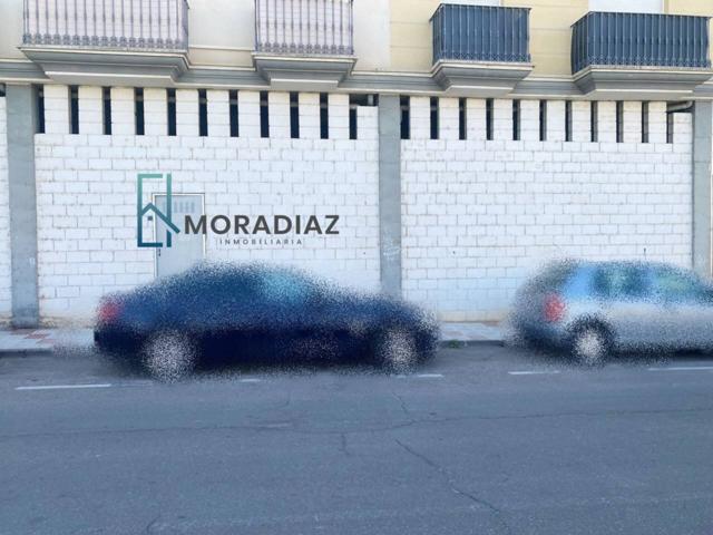 Se vede locales comercial en Don Benito photo 0