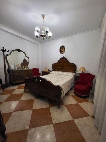 Piso en venta en Fuente Encarroz de 109 m2 photo 0