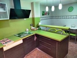 Venta de piso en Rotova photo 0