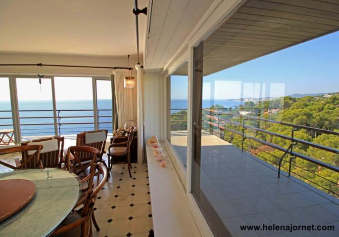 Excepcional apartamento con vistas al mar situado en el edificio Eden Mar de Torre Valentina. photo 0