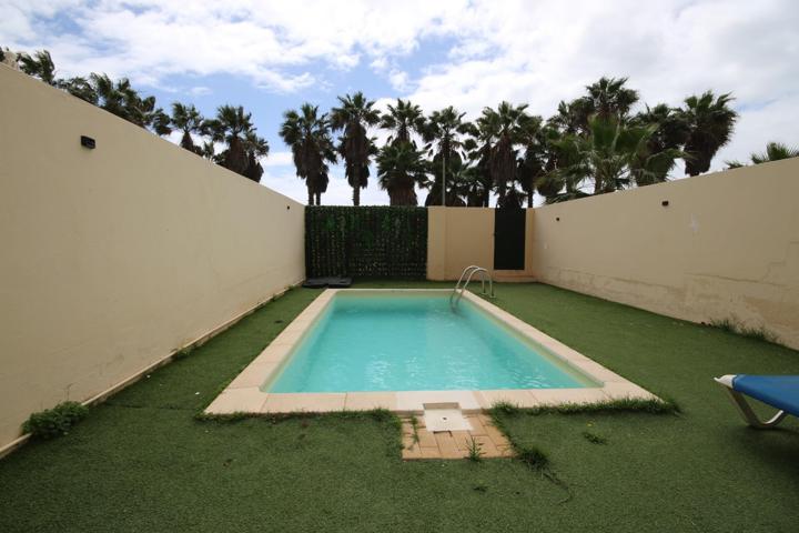 Piso en venta en Avenida de la Mojarra Punta del Moral photo 0