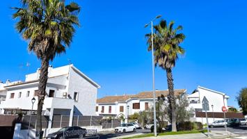 Unifamiliar Pareada En venta en Costa De La Luz, Villablanca photo 0