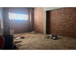 Local en venta en Los Barrios photo 0