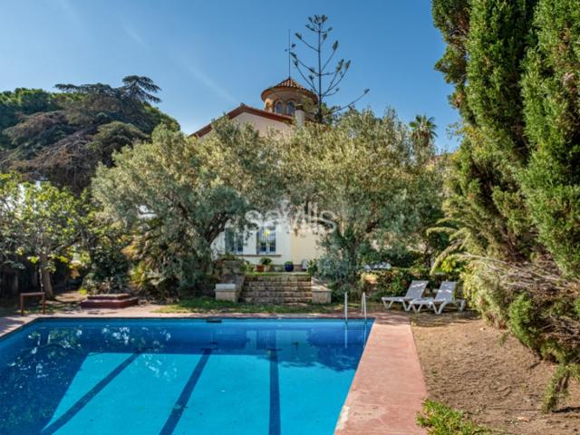 Villa En venta en Sant Gervasi - La Bonanova, Barcelona photo 0