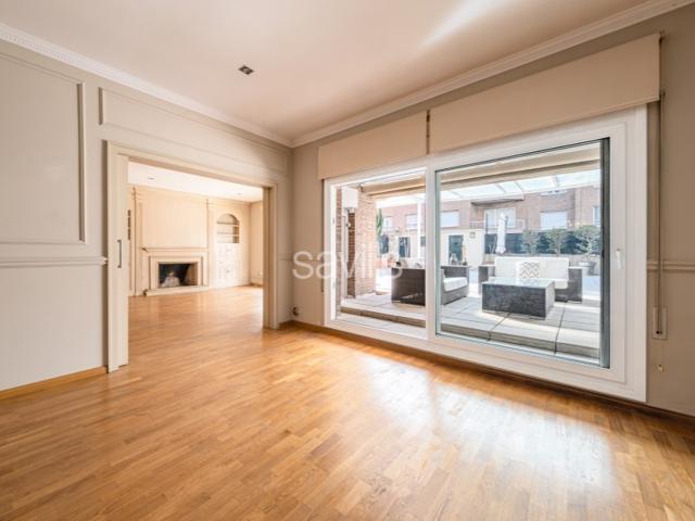 Piso En venta en Sant Gervasi - Galvany, Barcelona photo 0