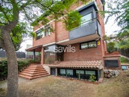 Villa En venta en Sant Just Desvern photo 0