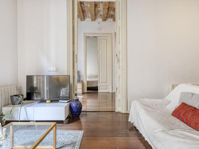 Piso En venta en Barri Gòtic, Barcelona photo 0