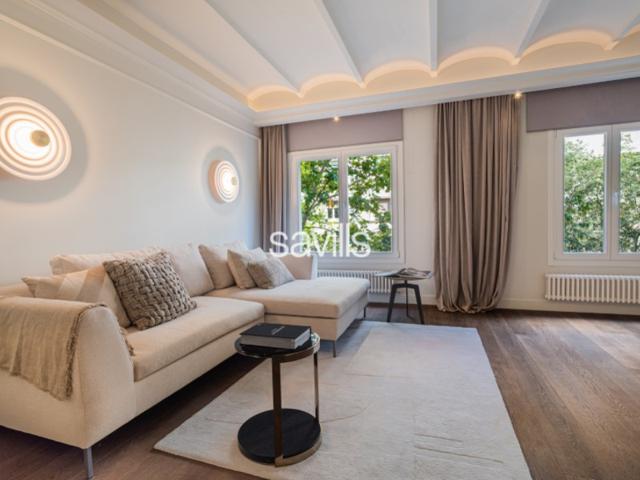 Piso En venta en L'Antiga Esquerra De L'Eixample, Barcelona photo 0
