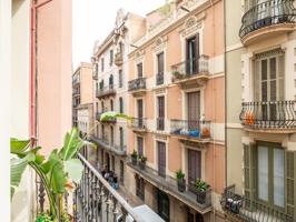 Piso En venta en Barcelona photo 0