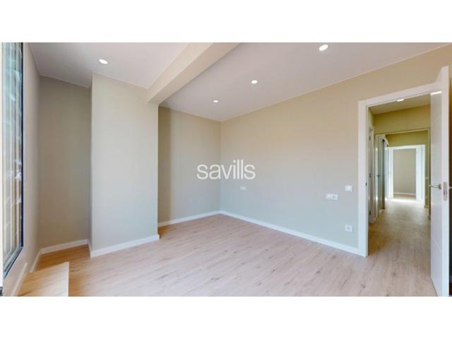 Piso En venta en Barri De Les Corts, Barcelona photo 0