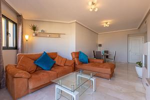 Piso en venta en Benalmádena de 85 m2 photo 0