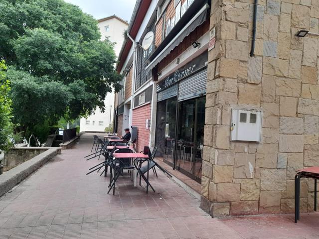 Local En venta en Manresa photo 0