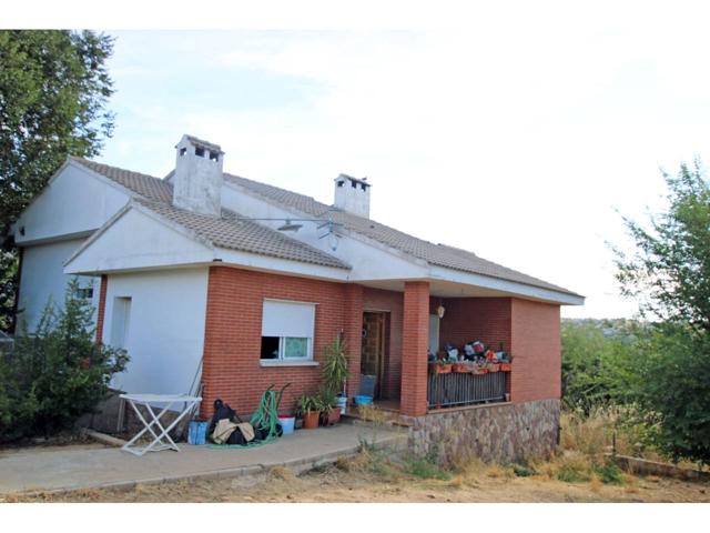 Chalet en venta en El Casar photo 0